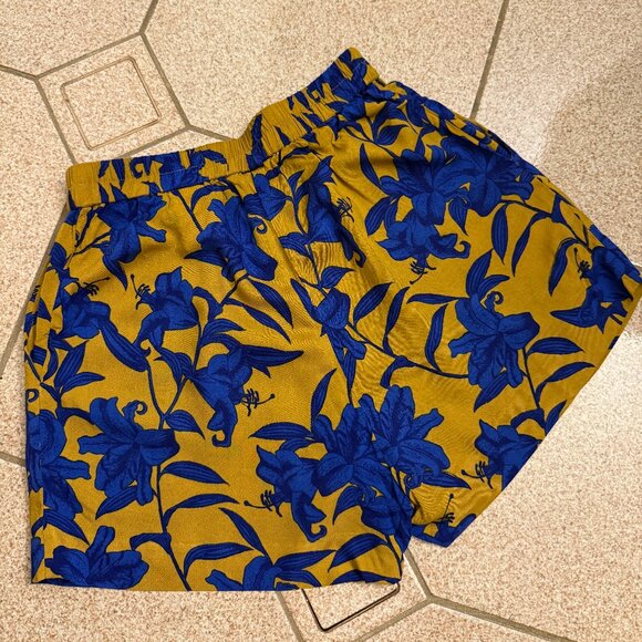 H&M Blue and Gold Flower Shorts - Picture 1 of 3